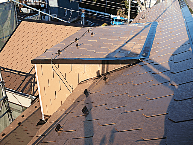 遮熱塗料クールタイトＦで屋根塗装